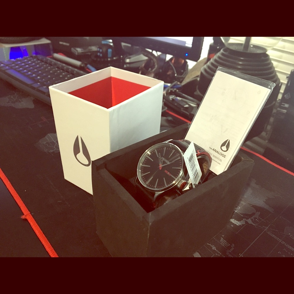 Nixon Sentry(sold)